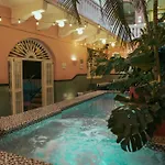 Casa Movida Hostel