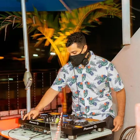 Hostal Casa Movida *