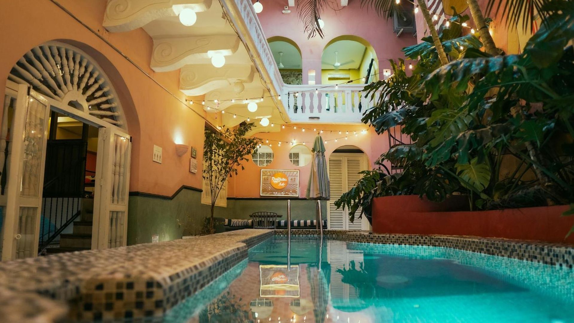 Casa Movida Hostel *