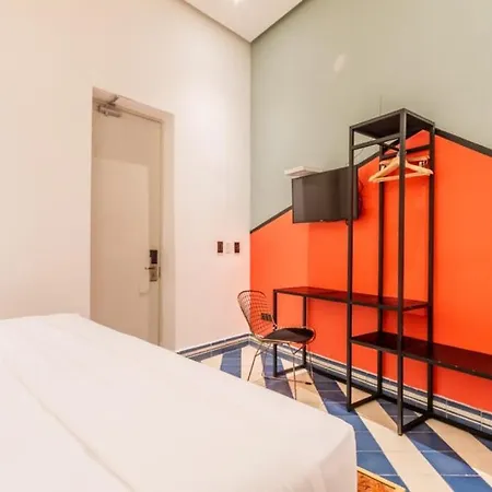 Hostel Casa Movida *