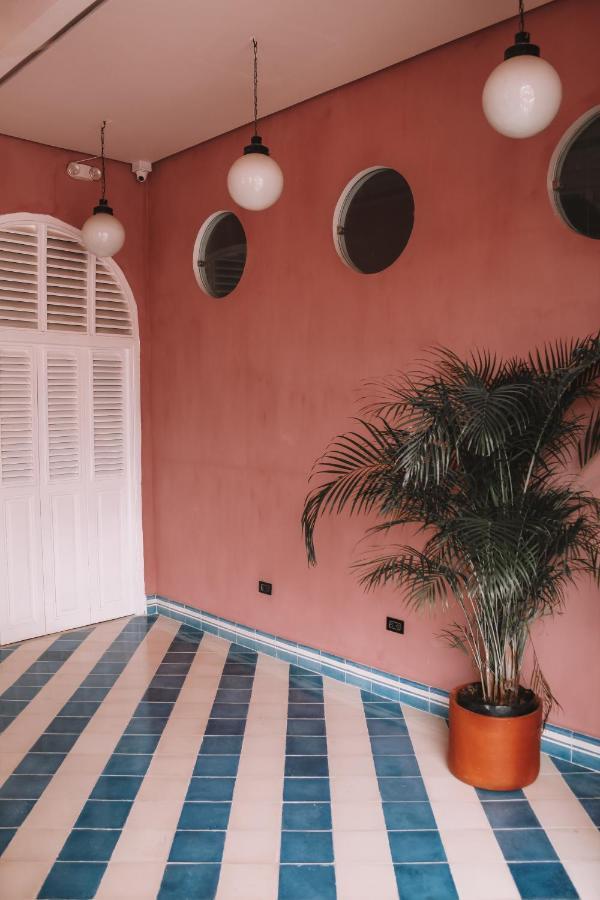 Hostal Casa Movida *