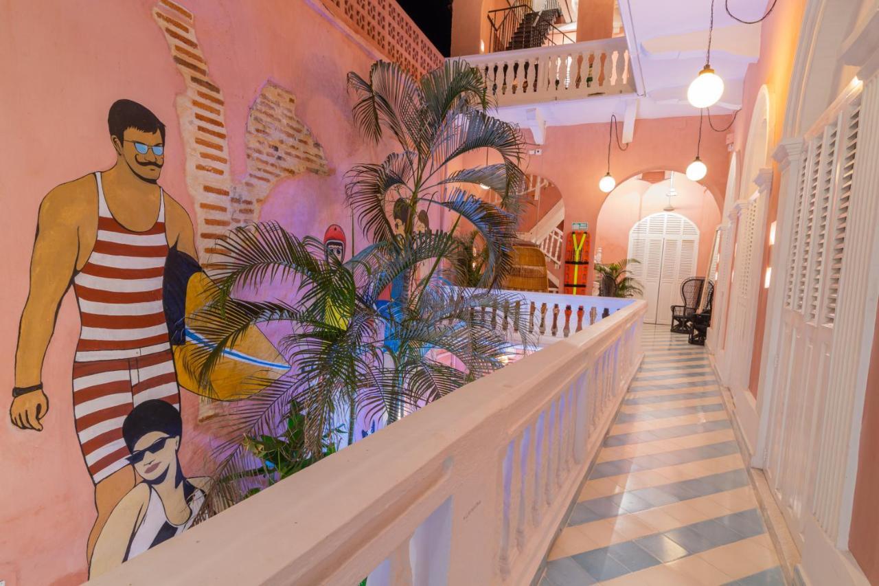 Casa Movida Hostel *